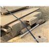 Image 8 : BOLT ON CUTTING EDGES W/MISC SCRAP METAL