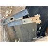 Image 6 : JOHN DEERE 444K WHEEL LOADER FENDER PARTS