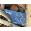 Image 7 : ASSORTED TRUCK & EQUIPMENT PARTS