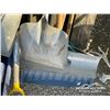 Image 10 : QTY OF SNOW SHOVELS