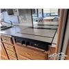 Image 29 : 1997 NEWMAR DUTCH STAR 32 FT. S/A MOTORHOME
