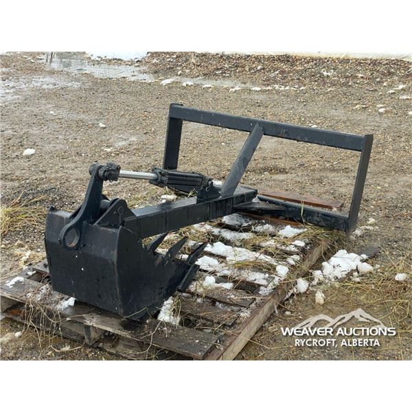 SKID STEER EXCAVATOR BUCKET ATTACHMENT