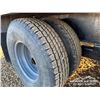 Image 20 : 2001 SWS T/A DUALLY FLAT DECK EQUIPMENT TRAILER
