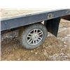 Image 36 : 2012 FORD F350 XLT CREW CAB FLATBED TRUCK