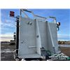 Image 67 : 2005 KENWORTH T800 TRI DRIVE SLEEPER TRUCK TRACTOR