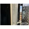Image 6 : 2013 KENWORTH T800 T/A SLEEPER TRUCK TRACTOR