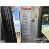 Image 8 : 2013 KENWORTH T800 T/A SLEEPER TRUCK TRACTOR
