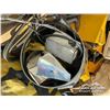 Image 14 : ASSORTED CATERPILLAR D8 PARTS