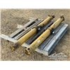 Image 1 : CATERPILLAR D7H FRONT BLADE LIFT RAMS