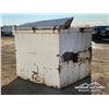 Image 3 : WASTE DISPOSAL BIN