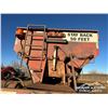 Image 44 : 2005 STERLING T/A SAND & PLOW TRUCK (INOPERABLE)