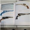 Image 5 : 2 Handgun Books