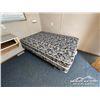 Image 15 : SHANCO 5 PERSON FRAMELESS MOBILE SLEEPER