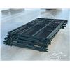 Image 2 : (10) 7 FT. MESH LIVESTOCK PANELS