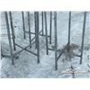 Image 5 : CLOTHING RACKS