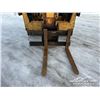 Image 16 : CAT TH83 4X4 TELEHANDLER