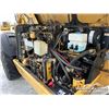 Image 37 : CAT TH83 4X4 TELEHANDLER