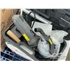 Image 7 : ASSORTED OUTDOOR ACCESSORIES