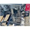 Image 22 : ASSORTED SHOP TOOLS & ACCESSORIES