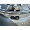 Image 9 : (4) 16 IN. TOYOTA RIMS W/PRESSURE SENSORS
