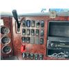 Image 14 : 2012 MACK CXU613 T/A SLEEPER TRUCK TRACTOR