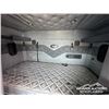 Image 20 : 2012 MACK CXU613 T/A SLEEPER TRUCK TRACTOR