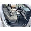 Image 38 : 2021 FORD F350 XLT CREW CAB FLATBED TRUCK