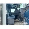 Image 16 : 1990 FREIGHTLINER T/A 20 FT. TILT DECK TRUCK