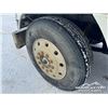 Image 45 : 1990 FREIGHTLINER T/A 20 FT. TILT DECK TRUCK