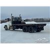 Image 4 : 1990 FREIGHTLINER T/A 20 FT. TILT DECK TRUCK