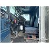 Image 6 : 1990 FREIGHTLINER T/A 20 FT. TILT DECK TRUCK