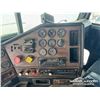 Image 9 : 1990 FREIGHTLINER T/A 20 FT. TILT DECK TRUCK