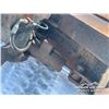 Image 6 : BRANDT 90 IN. 350 HYDRAULIC CHUCK BLADE