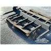 Image 5 : 67 IN. CLAMP ON BUCKET TEETH