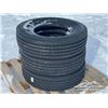 Image 4 : (3) GRIZZLY 235/85R16 TIRES