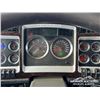 Image 14 : 2019 KENWORTH T800 TRI/A SLEEPER DUMP TRUCK