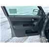 Image 24 : 2010 FORD ESCAPE 4 DOOR STATION WAGON