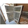 Image 9 : 2006 ARCTIC 10X30 FT. TRI/A WELLSITE TRAILER