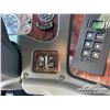 Image 20 : 2012 FREIGHTLINER M2 106 4X4 S/A FLATBED TRUCK