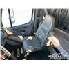 Image 9 : 2012 FREIGHTLINER M2 106 4X4 S/A FLATBED TRUCK