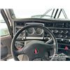Image 13 : 2011 KENWORTH T800 TRI DRIVE SLEEPER HOT OIL TRUCK