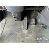 Image 19 : 2011 KENWORTH T800 TRI DRIVE SLEEPER HOT OIL TRUCK