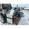 Image 64 : 2011 KENWORTH T800 TRI DRIVE SLEEPER HOT OIL TRUCK