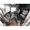 Image 8 : 2011 KENWORTH T800 TRI DRIVE SLEEPER HOT OIL TRUCK