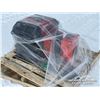 Image 3 : HONDA 3000 GENERATOR W/ASSORTED SHOP TOOLS