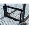 Image 6 : PIN ON BALE FORKS