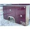 Image 5 : 9 FT. X 80 IN. SERVICE BODY