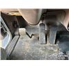 Image 18 : 2010 PETERBILT 367 TRI DRIVE SLEEPER DUMP TRUCK