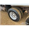 Image 53 : 2010 PETERBILT 367 TRI DRIVE SLEEPER DUMP TRUCK