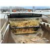 Image 76 : 2010 PETERBILT 367 TRI DRIVE SLEEPER DUMP TRUCK